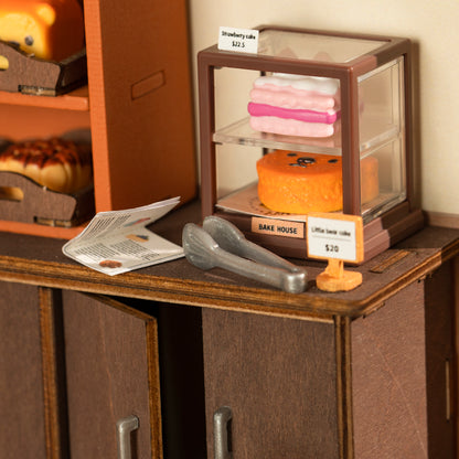 Rolife Becka’s DIY Miniature Baking House – Creative Craft Set